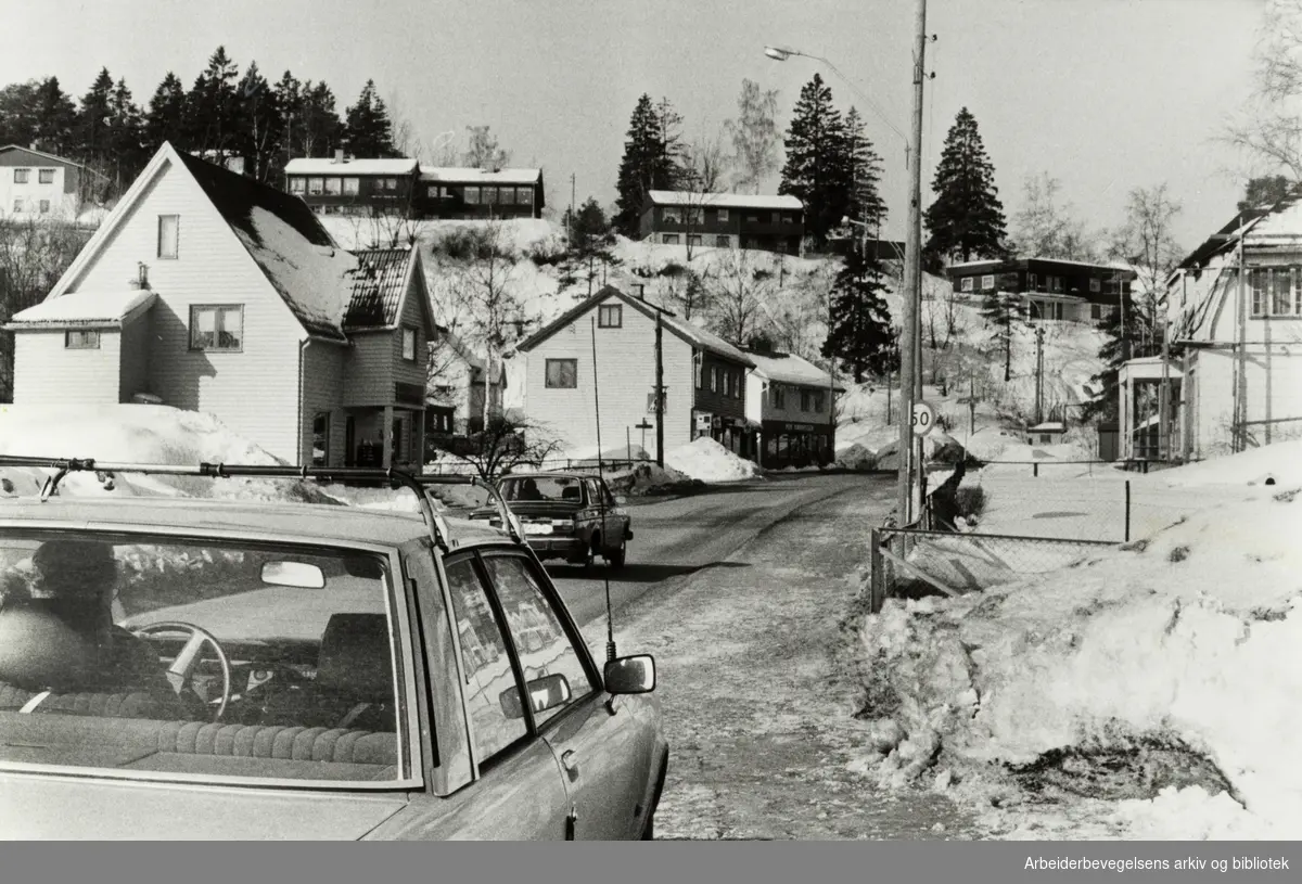 Høybråten. Høybråtenveien. Mars 1980