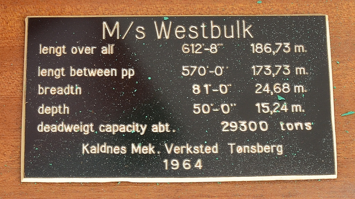 Skipsmodell av "M/S Westbulk"
