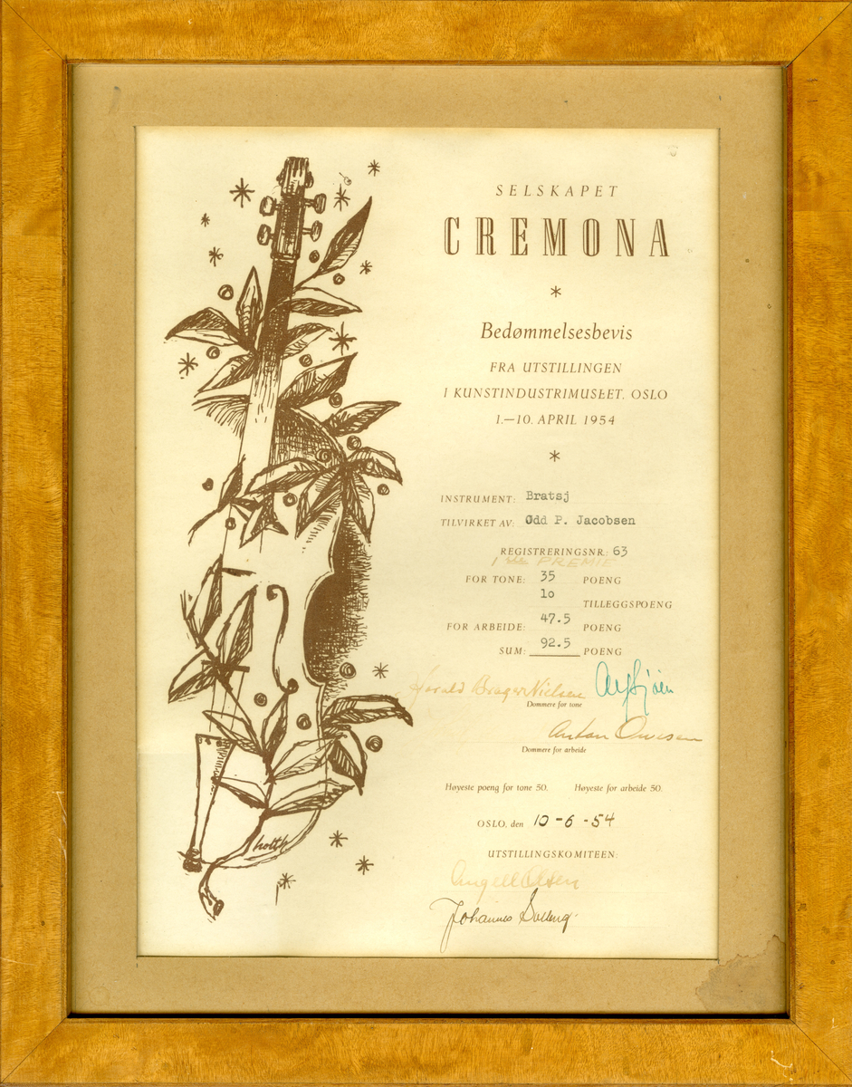 Diplom fra utstilling i kunstindustrimuseet Oslo 1954. Selskapet Cremona. For Bratsj