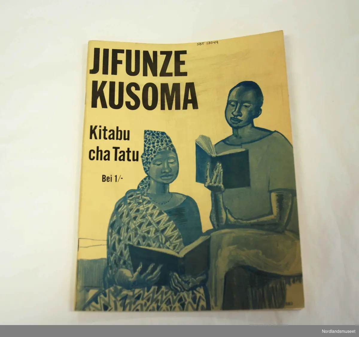 Lærebok i språk. (tanzania)
Boktittel:
Jifuze Kusoma 
Kitabu cha Tatu
Bei 1/-