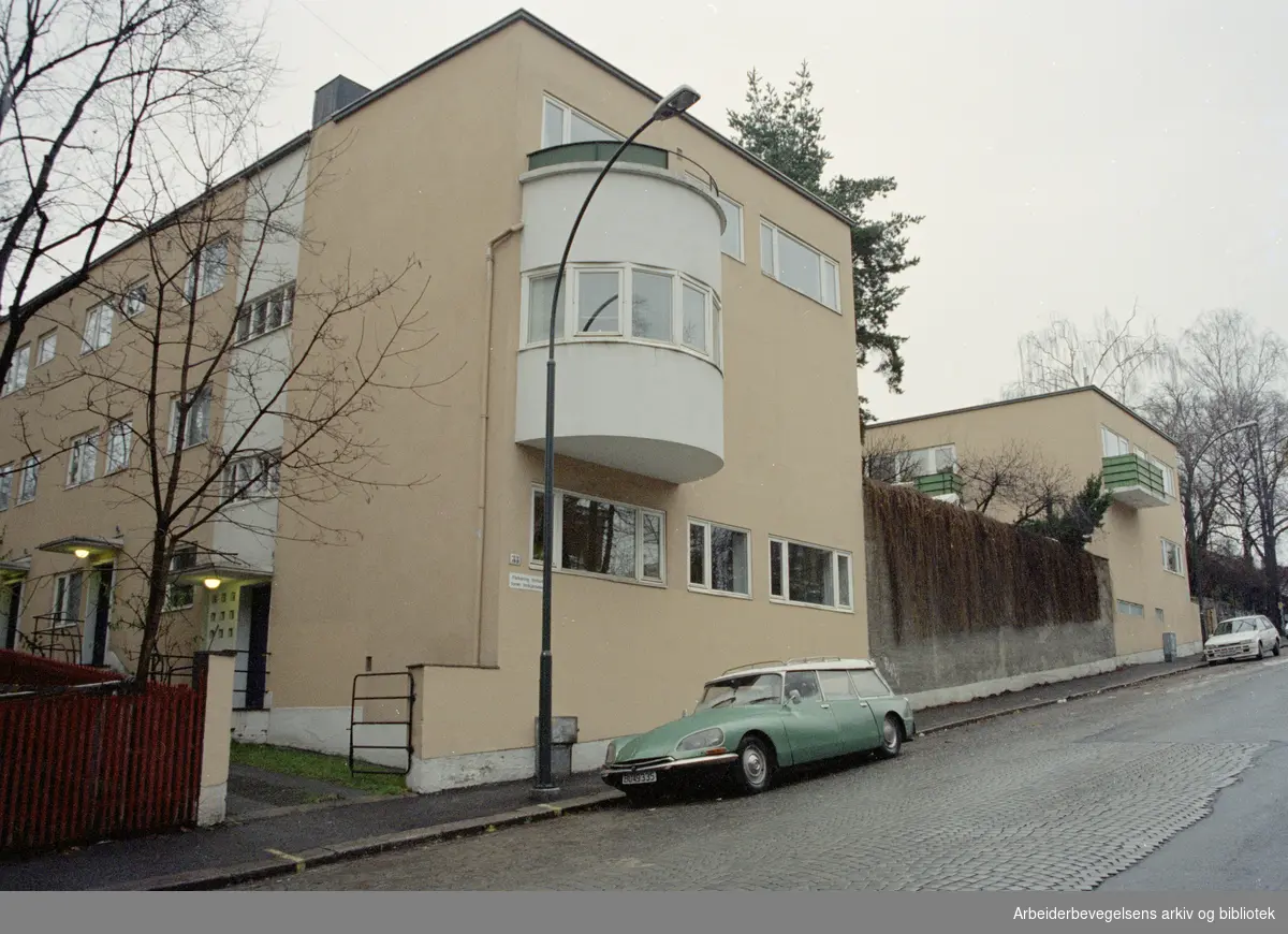 Oslo: Professor Dahls gate 31 - 33. 20. november 1996
