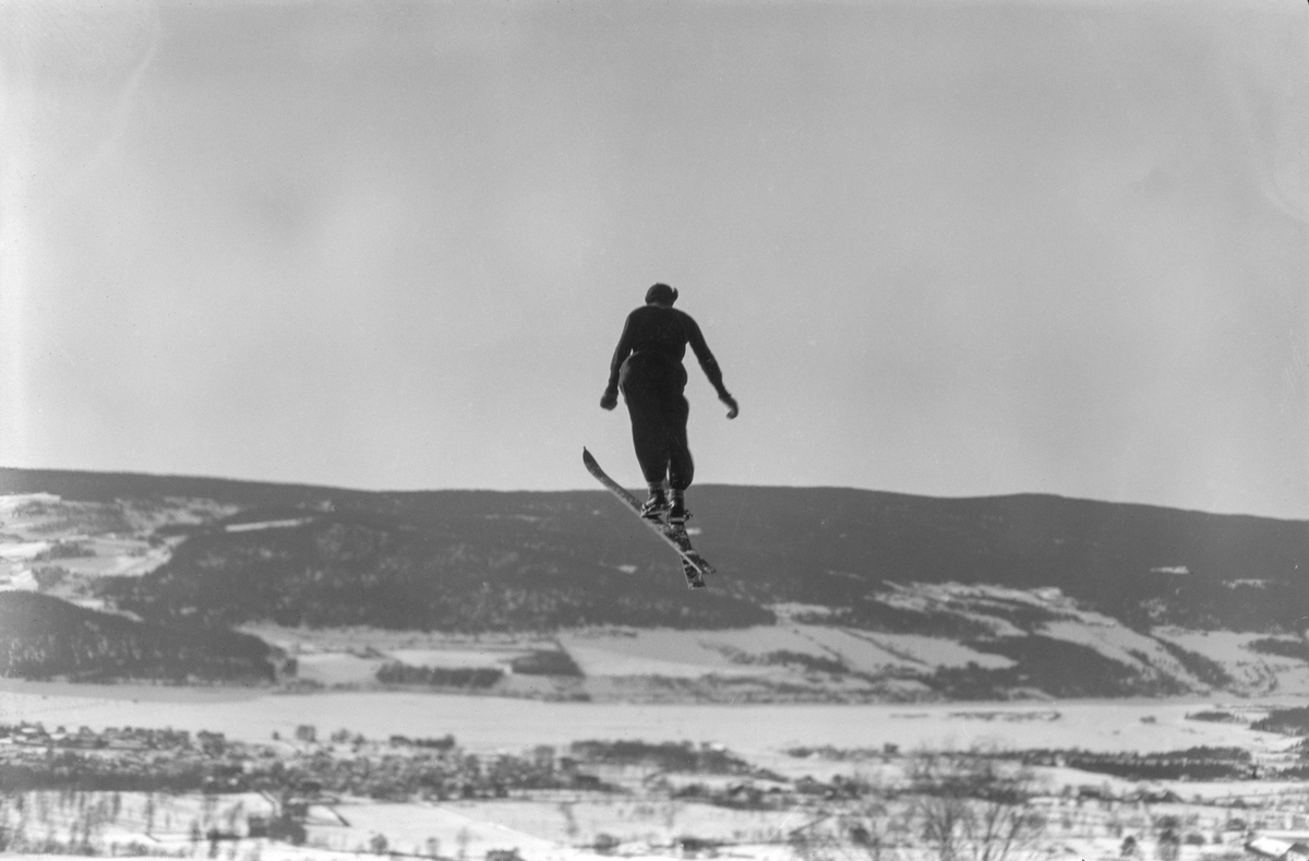 Skihopper i Lysgårdsbakken