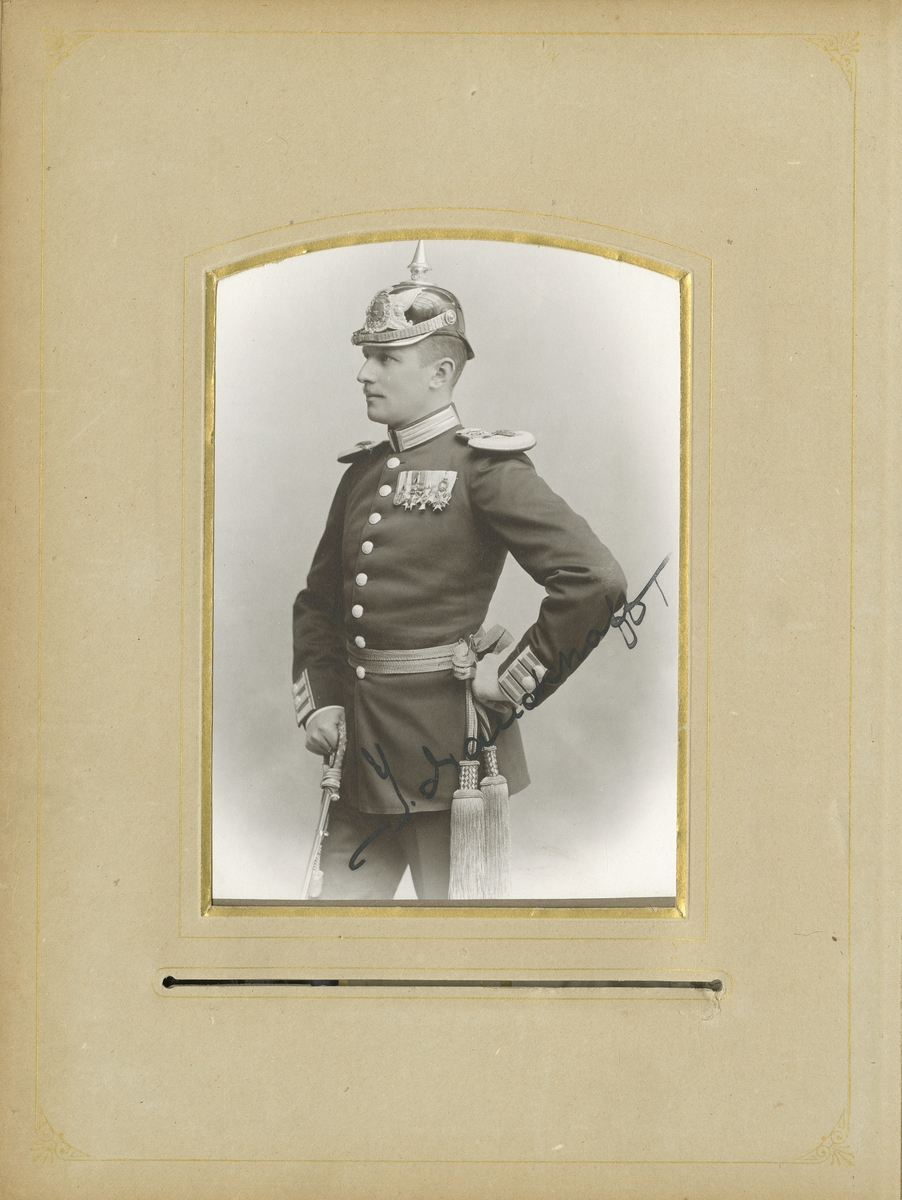 Porträtt av John Nauckhoff, officer vid Göta livgarde I 2.