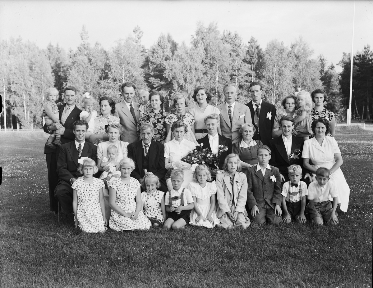 Brudparet Jonsson från Börstil socken, Uppland