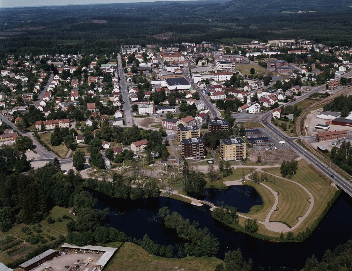 Flygfoto över Gislaved i Jönköpings län 61/1976