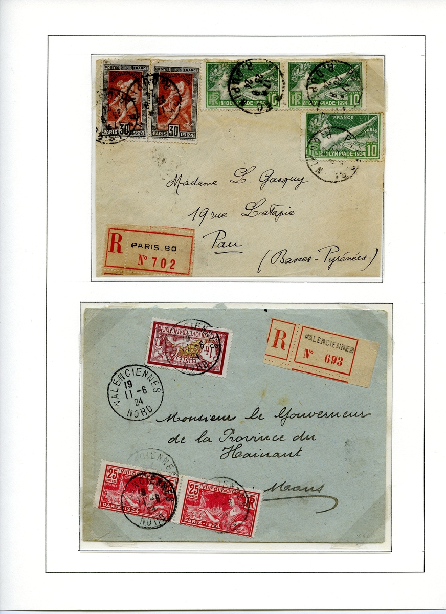 To konvolutter montert på albumside. Den ene er frankert med fem olympiske frimerker fra Paris 1924 (2 brune og tre grønne). Den andre konvolutten er frankert med to røde olylmpiske frimerker fra Paris 1924, og ett ordniært fransk frimerke.