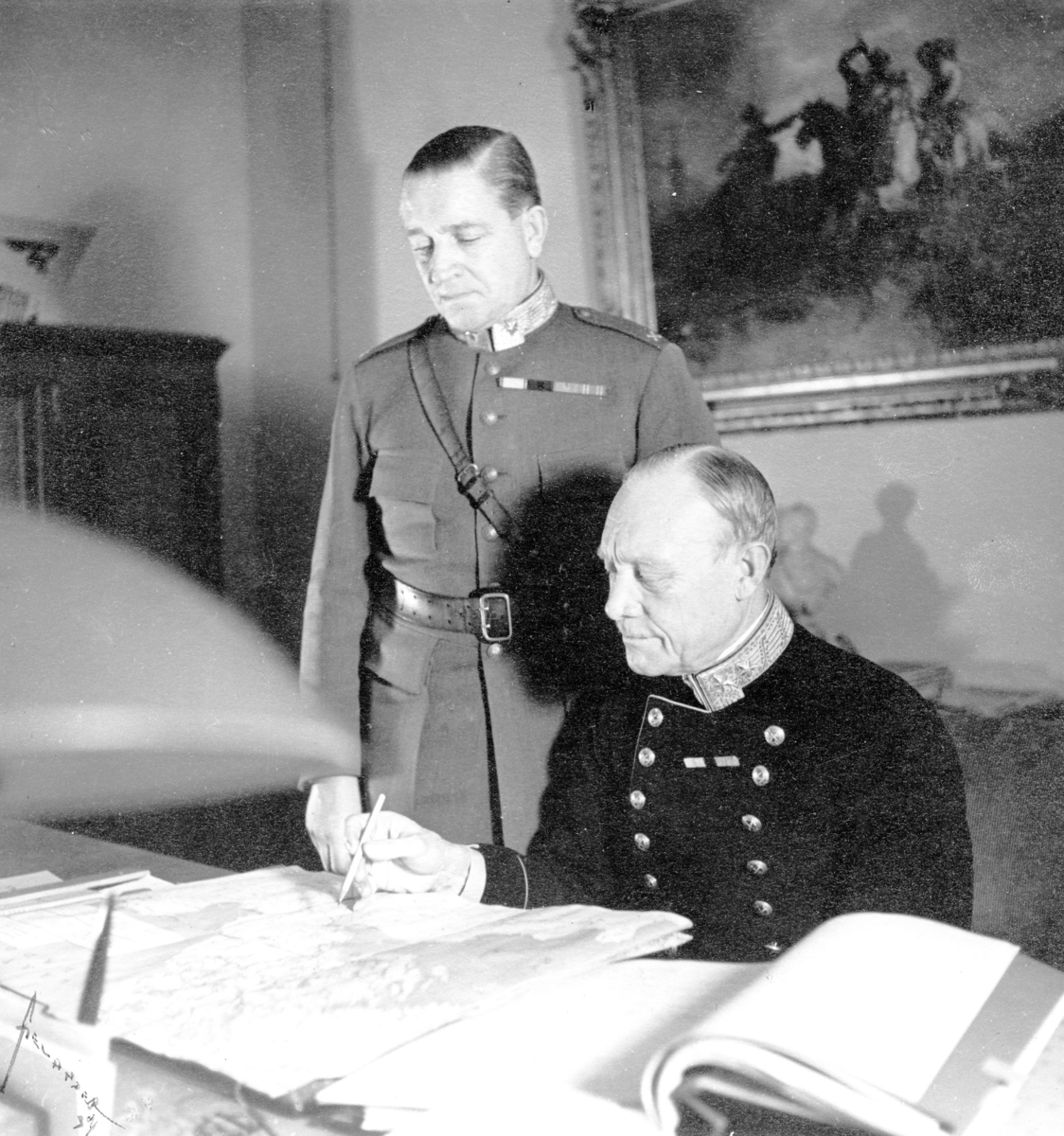 Generalmajor Helge Jung, chef för arméstaben och generallöjtnant Per Sylvan, arméchef.