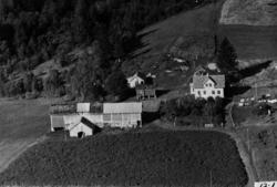 Flyfoto av Reiten på Nerland. Driftsbygningen er nu revet, n