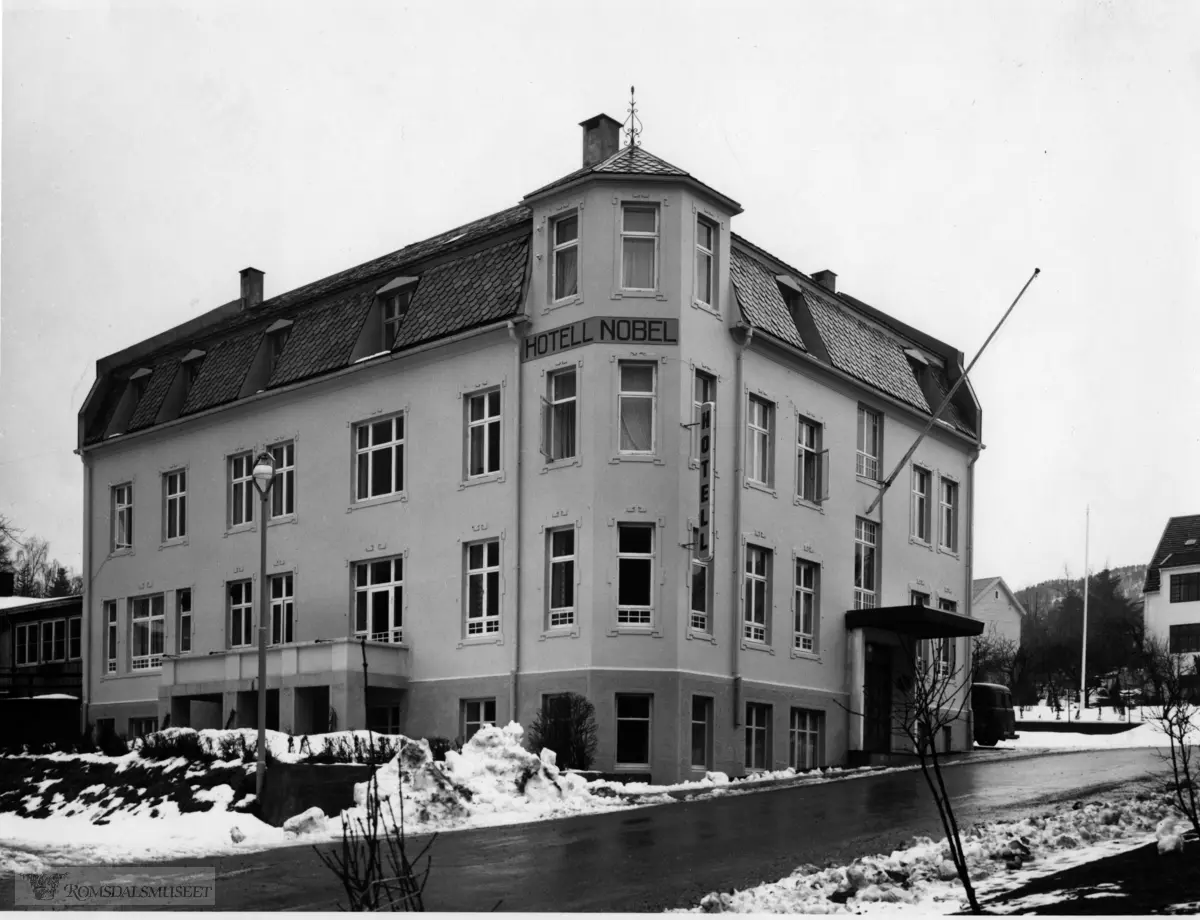 Frk Aarøes hotell senere hotell Nobel.