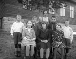 Risan Småskole i mai 1930.