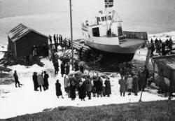 Fra sjøsettinga av B/F Eikesdal. .23 januar 1960.