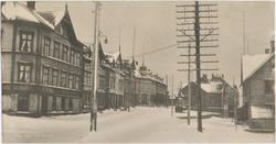 Strandgata og "Lilletorget" sett fra nord