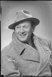 Skuespiller og sanger H. Herberth