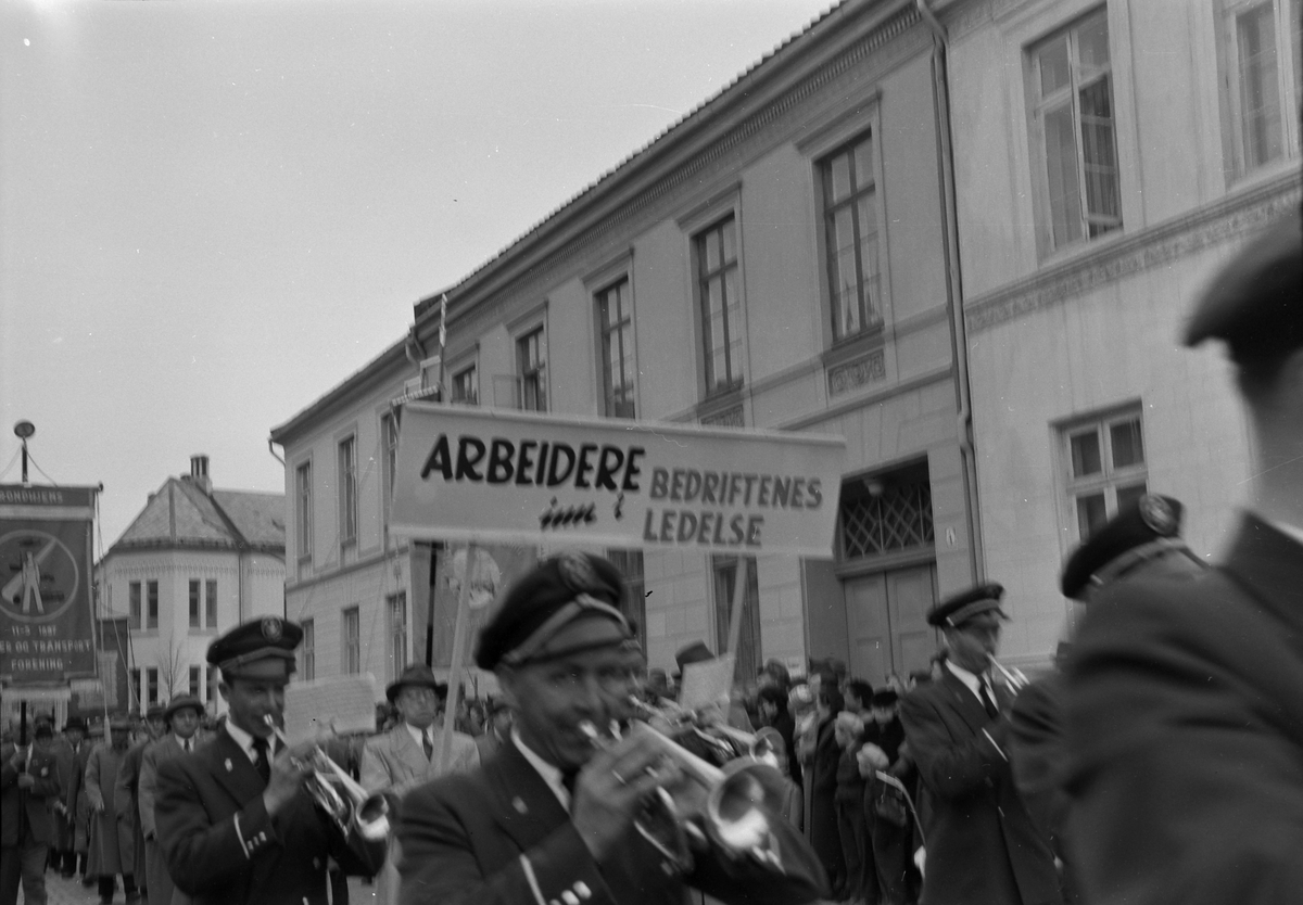 1. mai i Trondheim 1955
