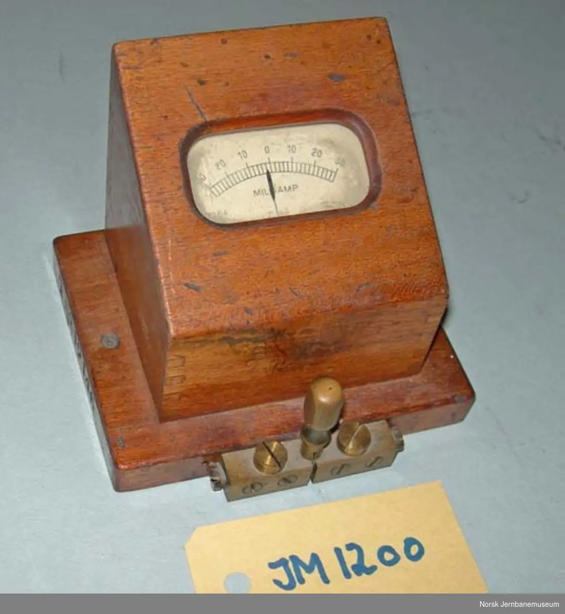 Milliampèremeter - kontroll av strøm i telegrafutstyr