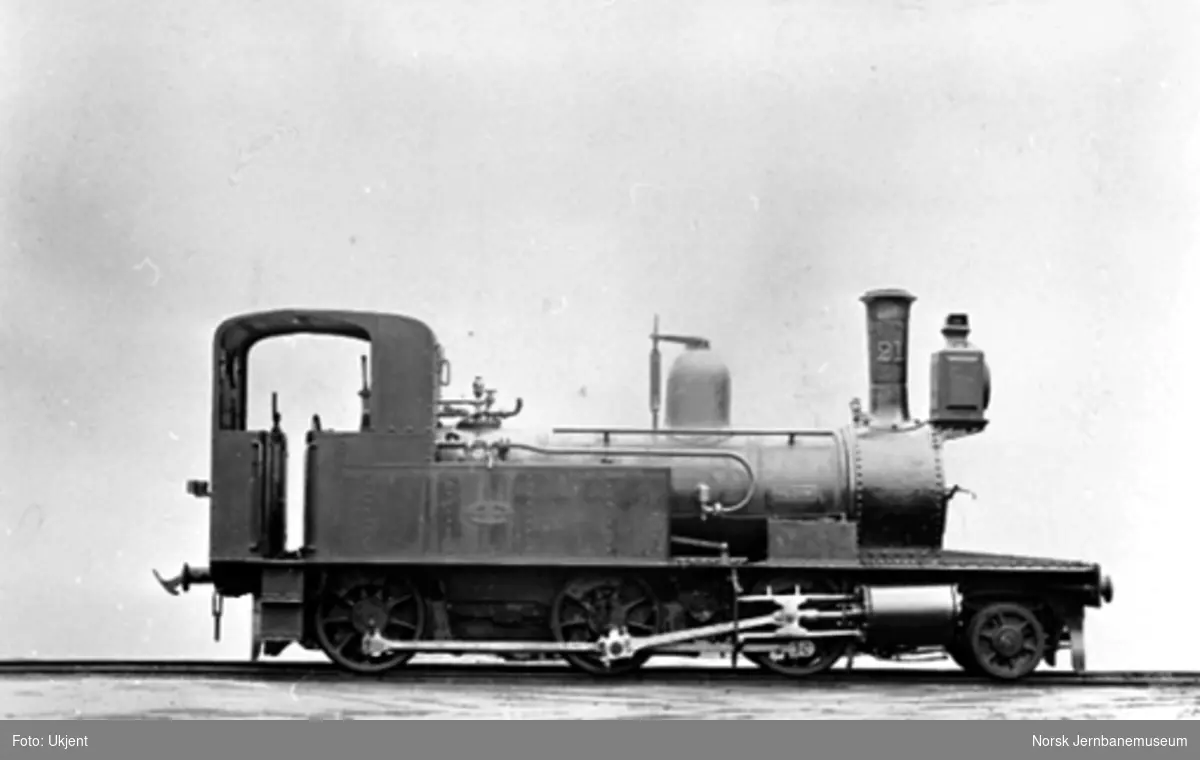 Randsfjordbanens damplokomotiv type VIII nr. 21 "Hedin"