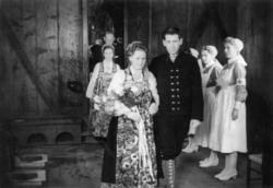 Bryllup i Gol stavkirke på Norsk Folkemuseum i 1949.