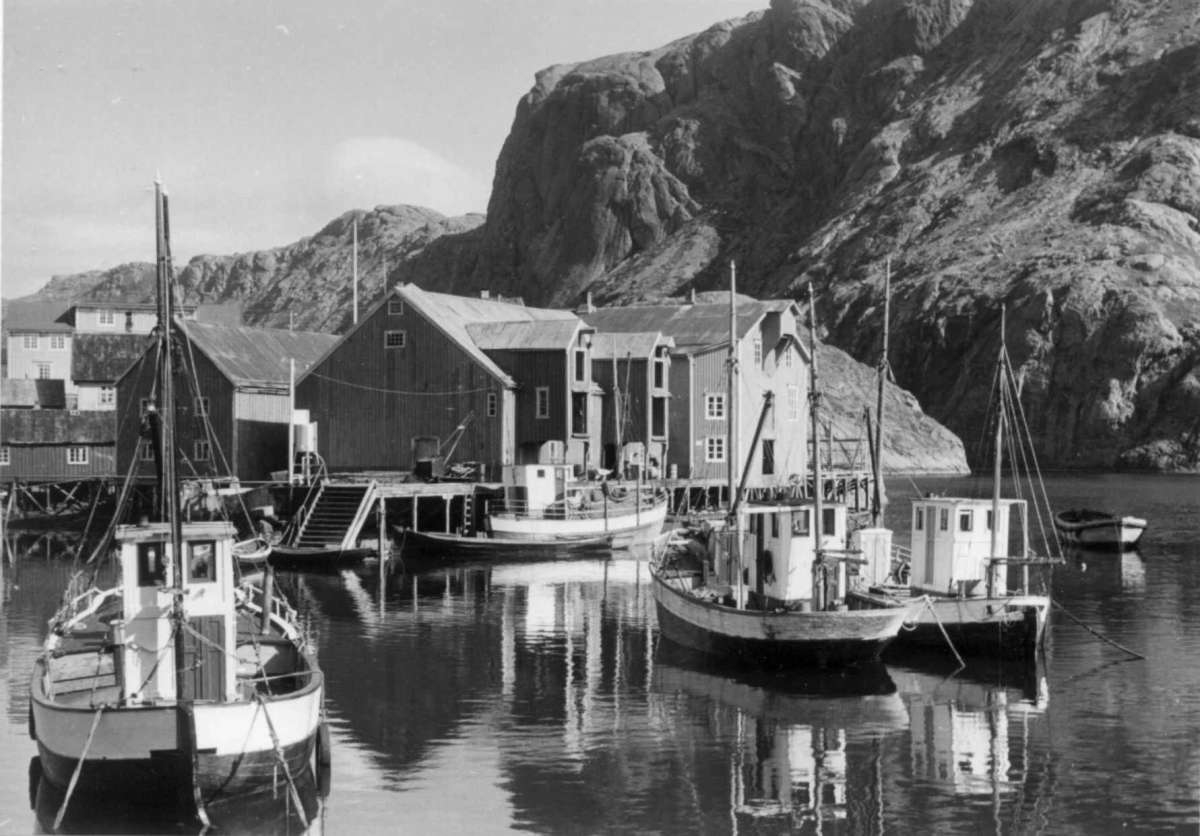 Nusfjord, Flakstad, Nordland. Fra dr. Eivind S. Engelstads storgårdsundersøkelser 1951.