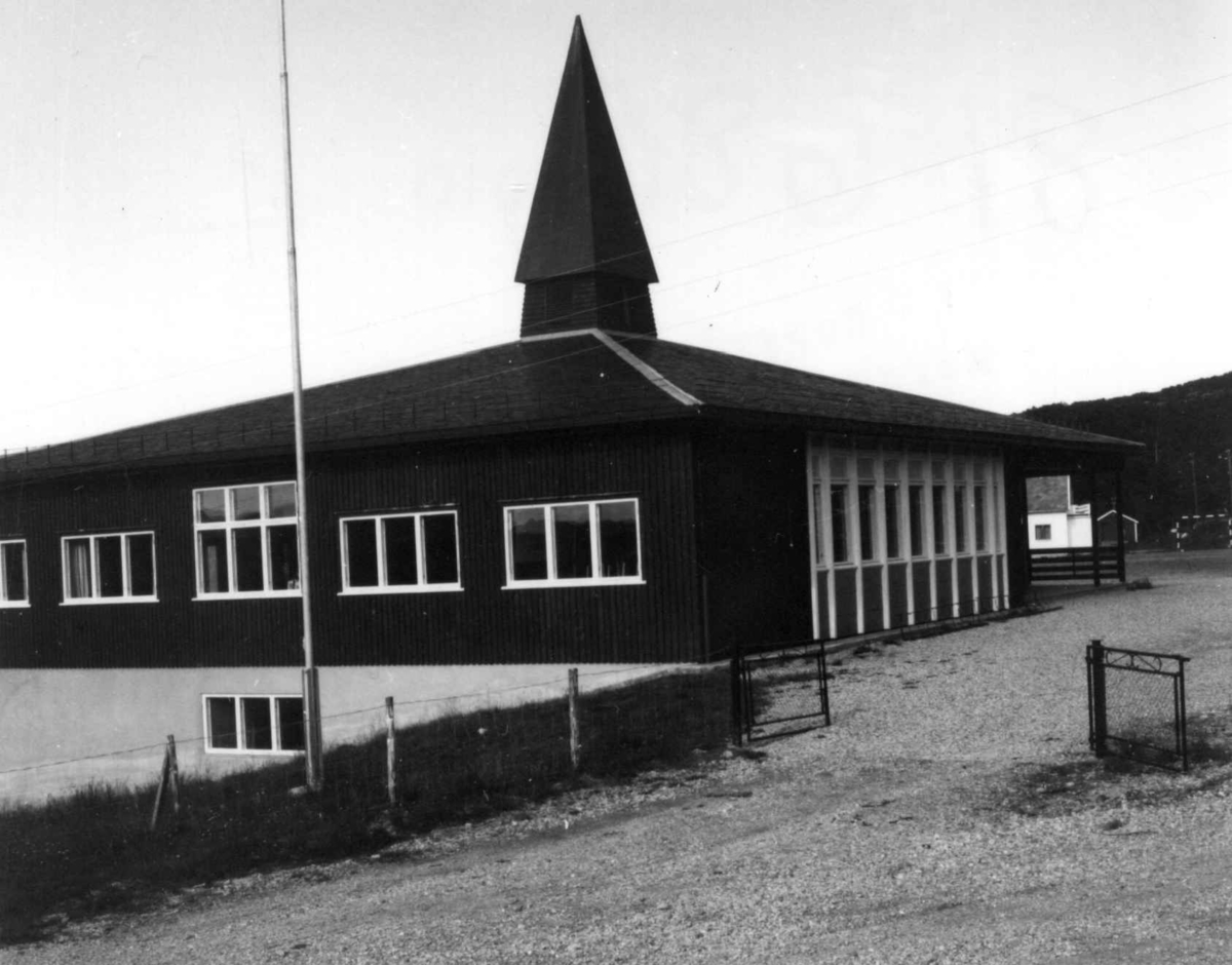 Tårnet skole, Jarfjord 1968.