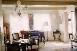 "Erigerons have". Stuen i Thaulows hjem.