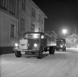 Serie. Langtransport med lastebil mellom Molde og Oslo, med 