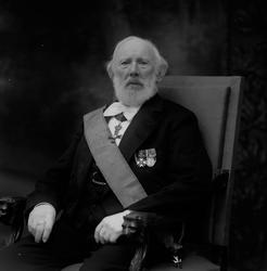 Portrett, S.H. Lundh (Sverrer Hakon), gift 1867 med Sophie f