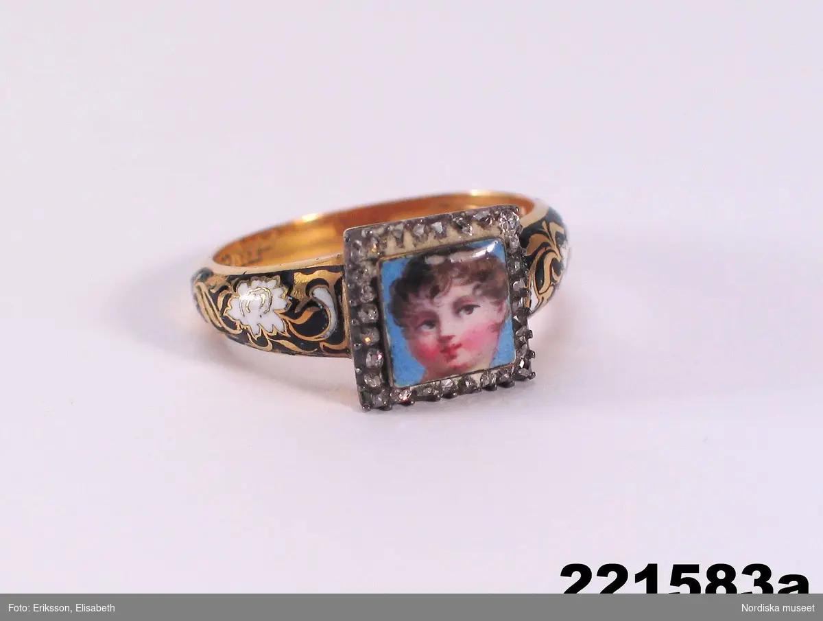 Fingerring