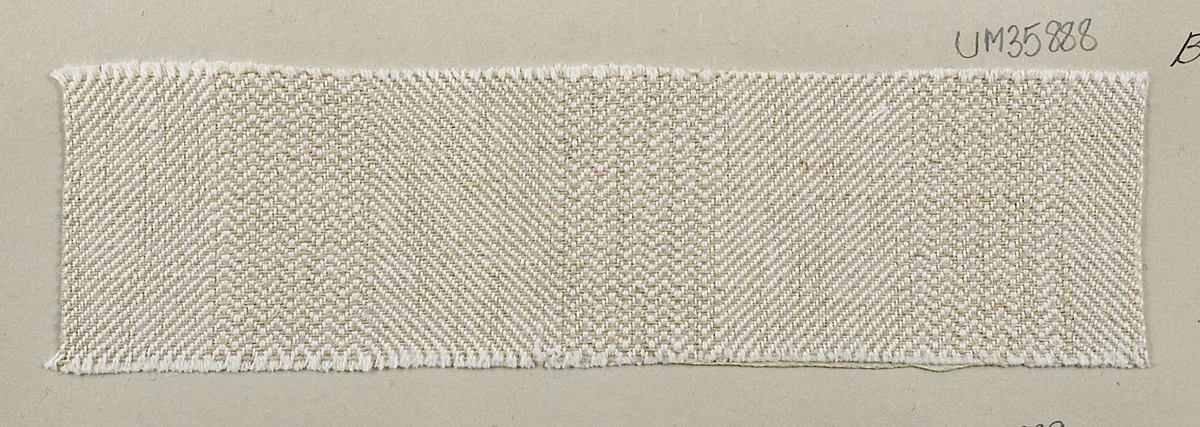 Vävprov ämnat för handduksväv vävt med bomulls- och lingarn, oblekt och vitt. Vävprovet har nummer "B-2071".