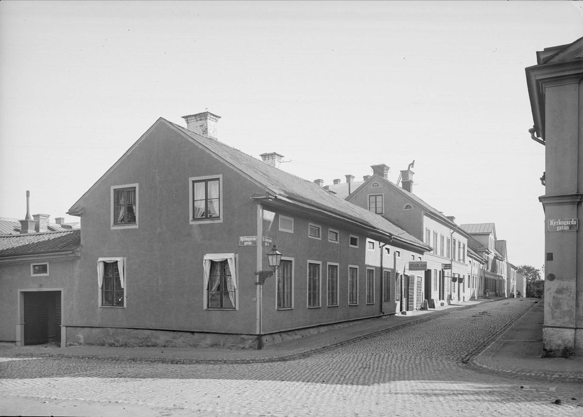 S:t Johannesgatan - Kyrkogårdsgatan, Fjärdingen, Uppsala 1901 - 1902