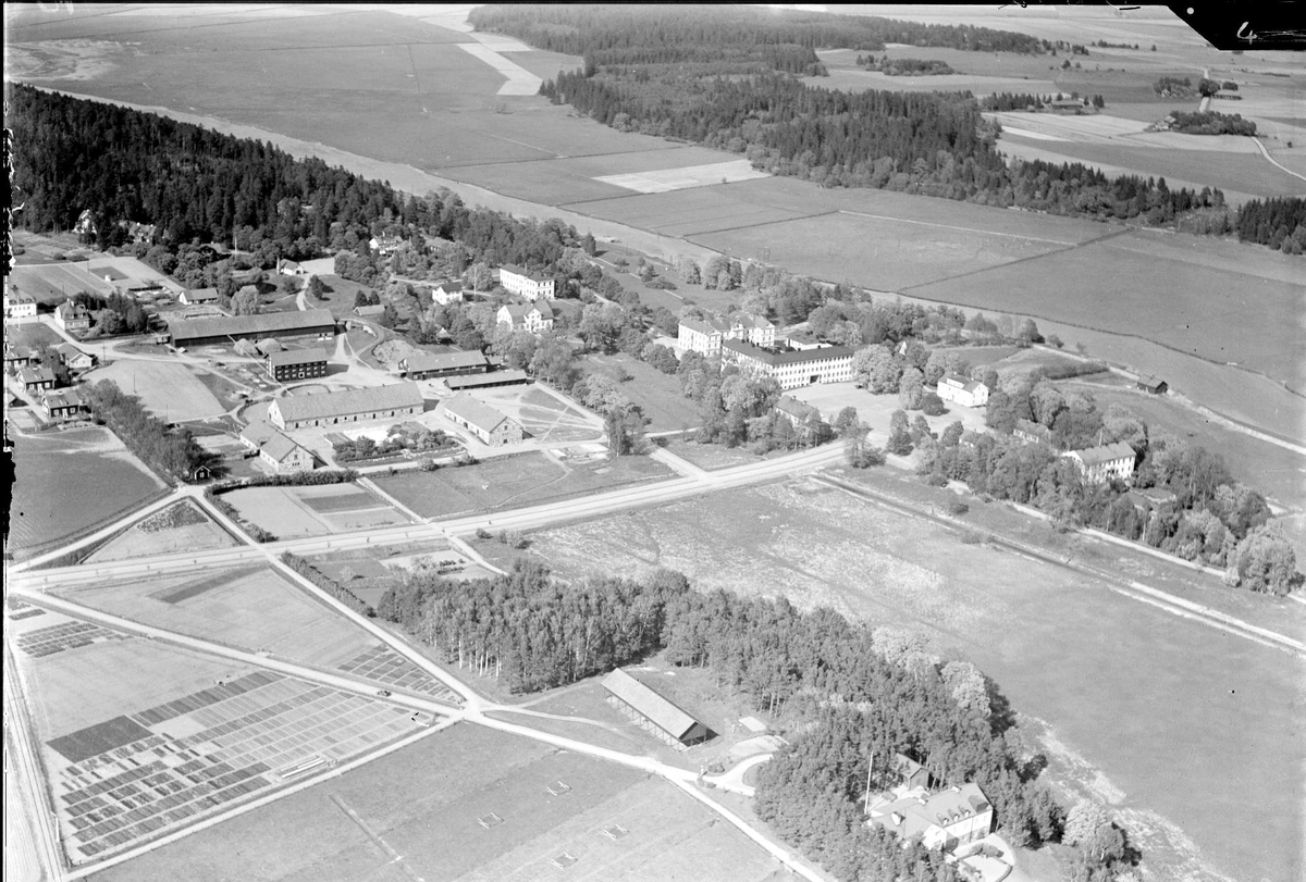 Flygfoto över Lantbrukshögskolan, Ultuna, Uppsala 1936