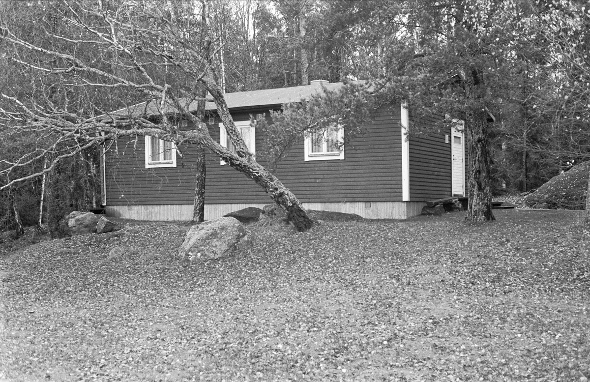 Barack, Fyristorpet, Dalby socken, Uppland 1984