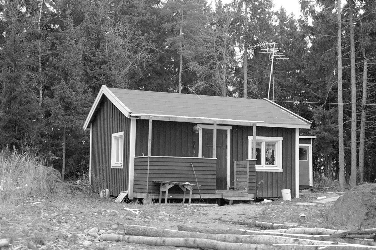 Bostadshus, Hagby-Forsa 1:28, Hagby socken, Uppland 1985