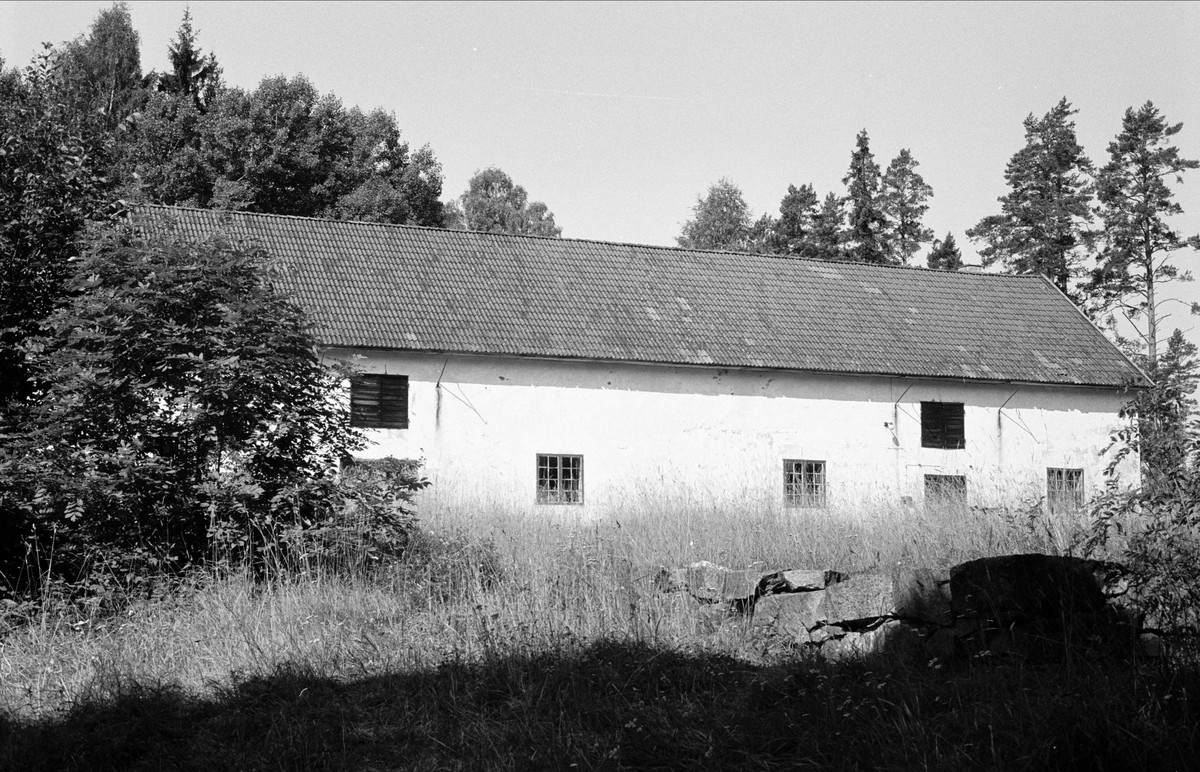 Stallbyggnad, Bennebols bruk, Bladåkers socken, Uppland 1987