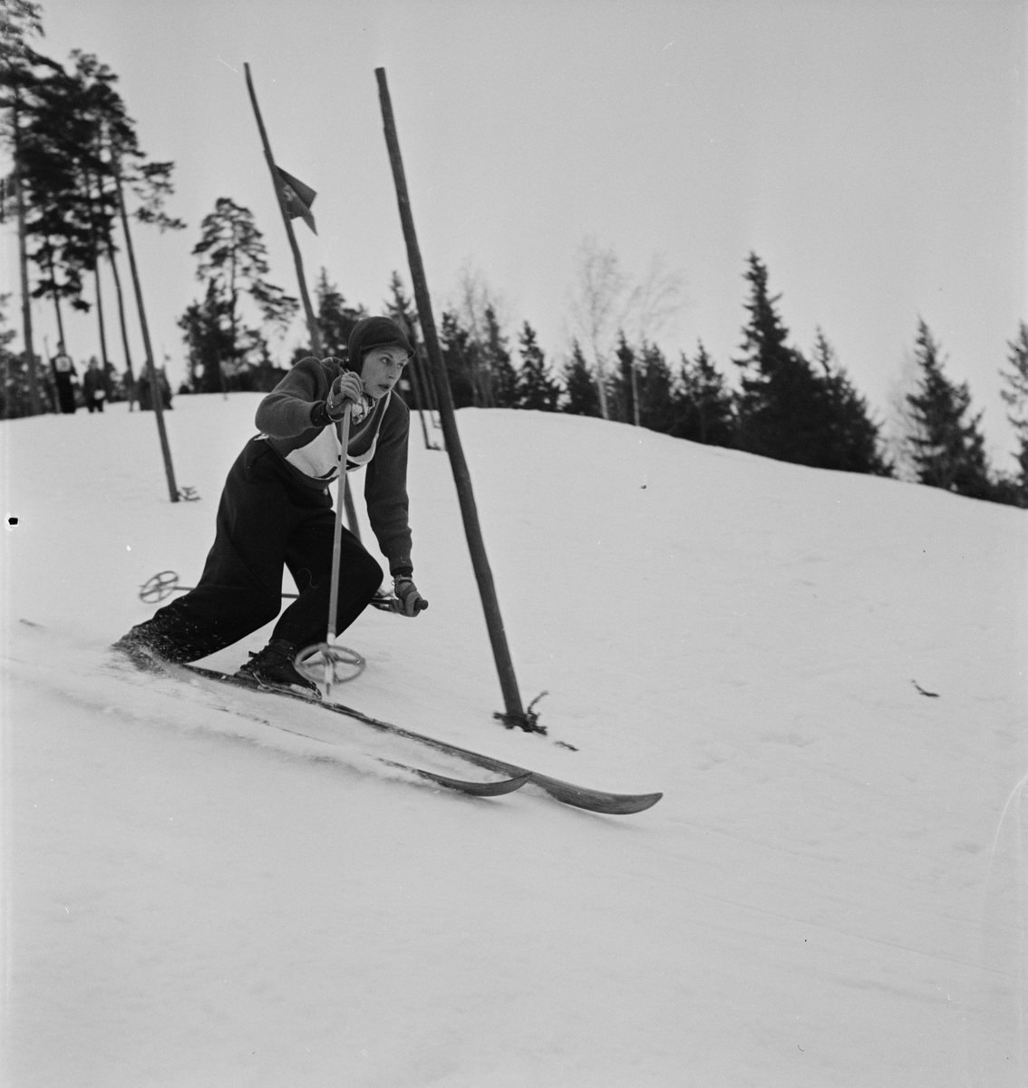 Skidor - slalom, sannolikt Uppsala 1954