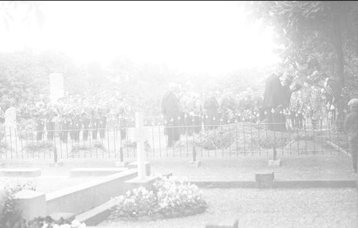 Militärbegravning, Sankta Elins kyrkogård, 4 skv.