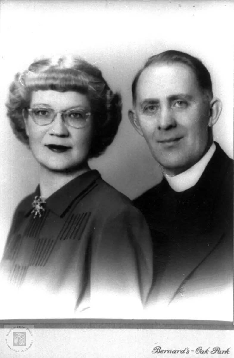 Portrett av ekteparet Martin og Mabel Ødegård i USA. Røtter fra Bjelland, nå Audnedal.