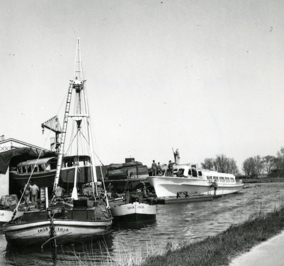 M/S Båtservice IV/V (b.1953, Scheepswerf  ”De Dollard”, P. Doornbos, Landsmeer)