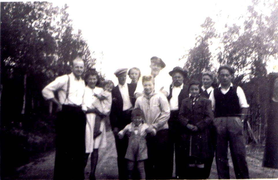 Samling fotografier etter Olga Beldo f. Eliassen