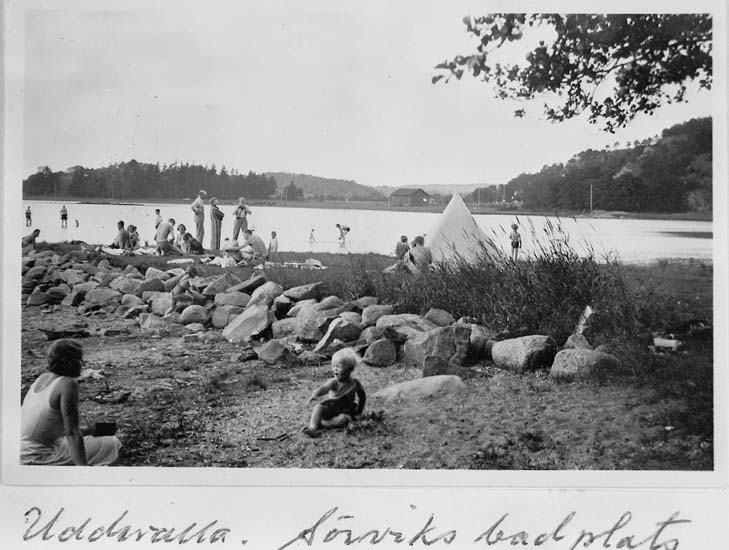 Text på kortet: "Uddevalla. Sörviks badplats".