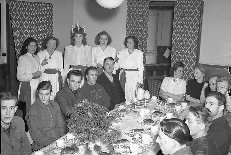 Enligt notering: "Lucia på Kafé".
