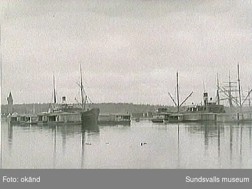 Båthamnen i Vivstavarv.