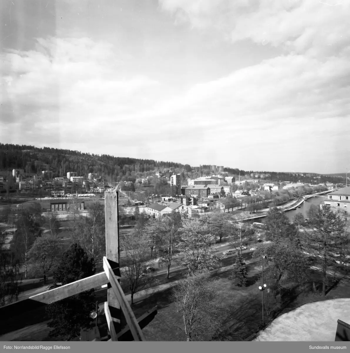 Vy över gamla Norrmalmsområdet fotograferat från kyrktornet.