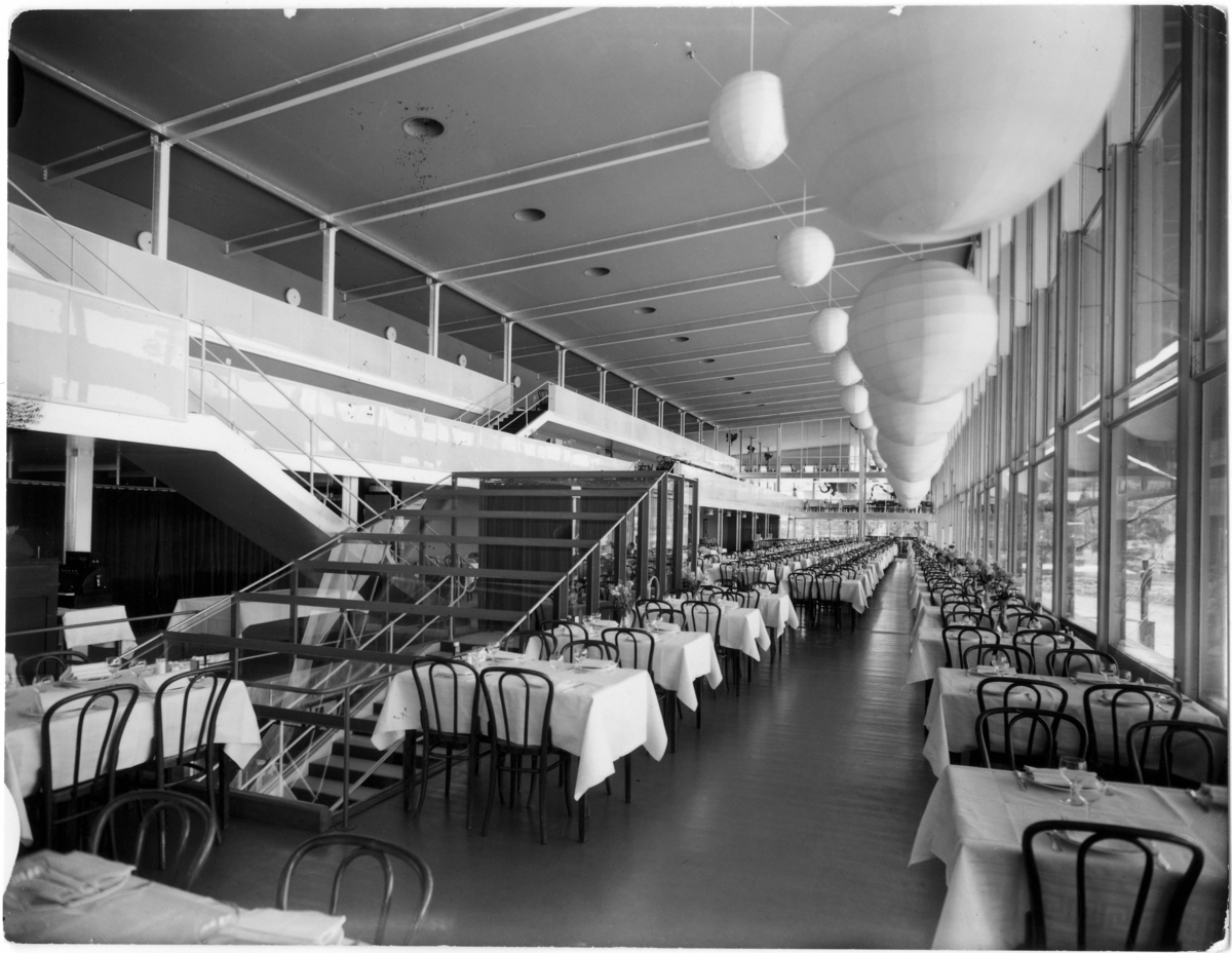 Stockholmsutställningen 1930
Interiör. Huvudrestaurangen Paradisets långsida.