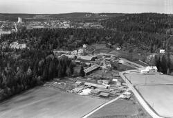 Susebakke Trevarefarikk i Eidsberg, flyfoto fra 27. mai 1957