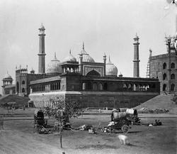 8788. Tempelpanorama. Dehli.