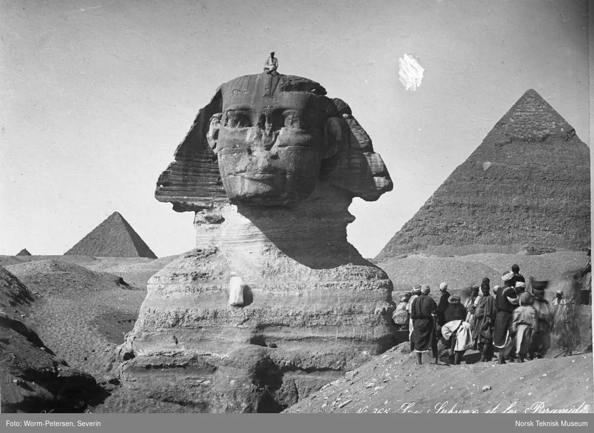 Menkaurapyramiden, Sphinxen og Chefrenpyramiden