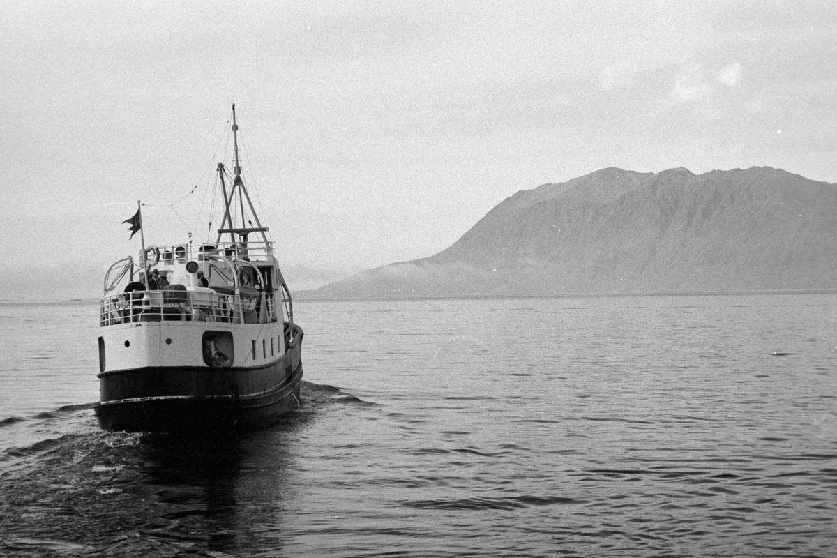 M/S "Grytøy" på tur fra Aun til Grytøya.