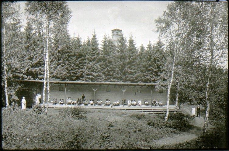 Mössebergs sanatorium, solbadet på berget.