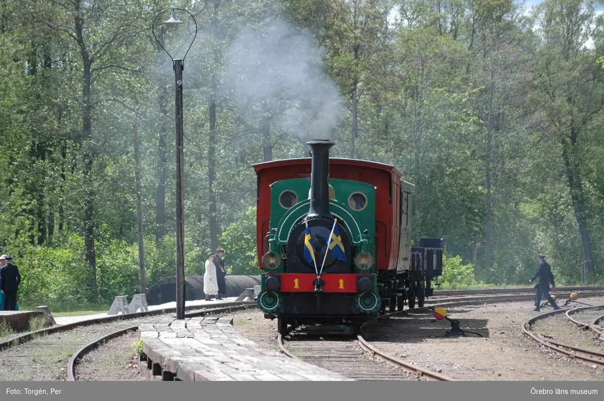 Den 5 juni 2006 firades järnvägens 150-årsjubileum med pompa och ståt i Nora. Kung Carl XVI Gustaf anlände med ett bolmande ånglok tillsammans med 200 inbjudna gäster till Nora station.