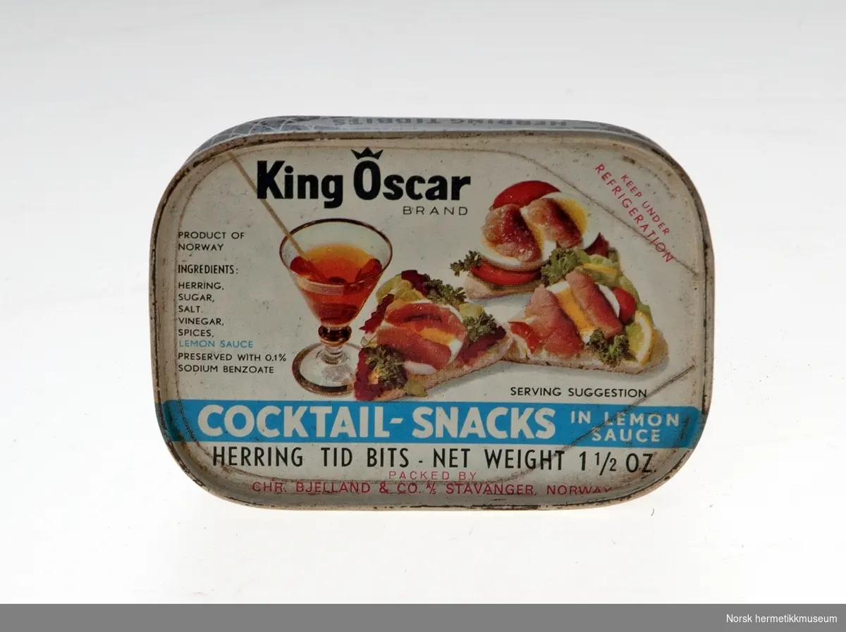 3 smørbrødsnitter og 1 cocktailglass